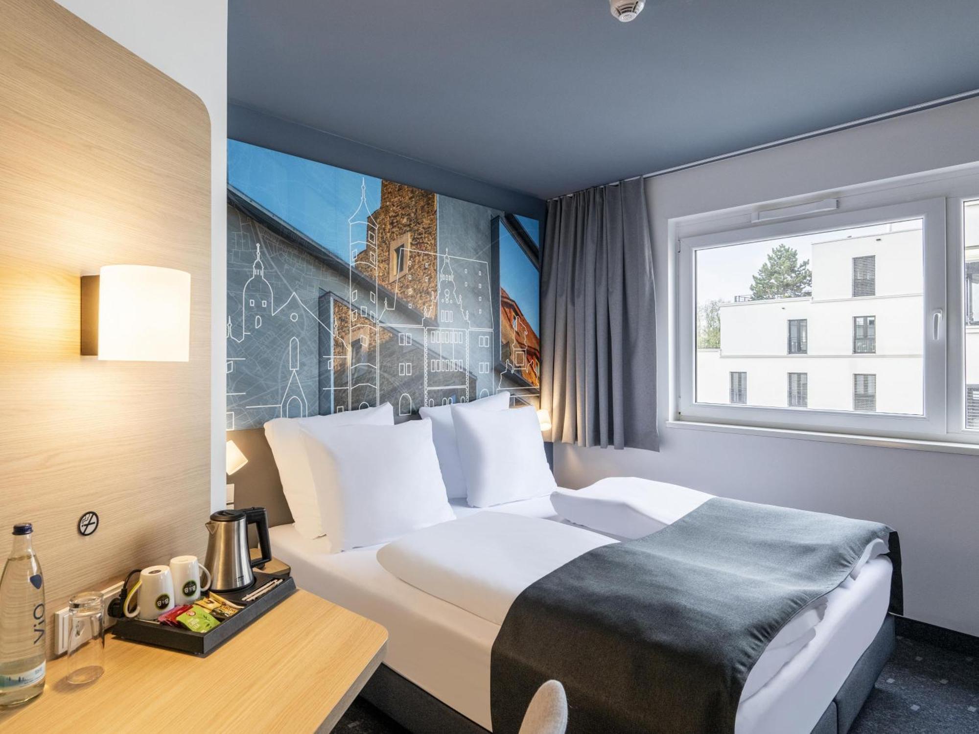 B&B Hotel Schweinfurt-City Экстерьер фото